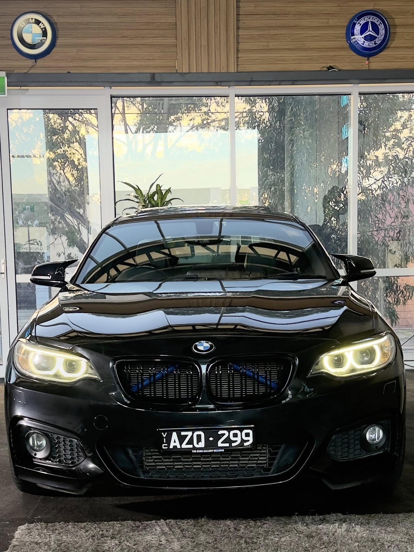 2015 BMW 220i M Sport in Black — photo 2