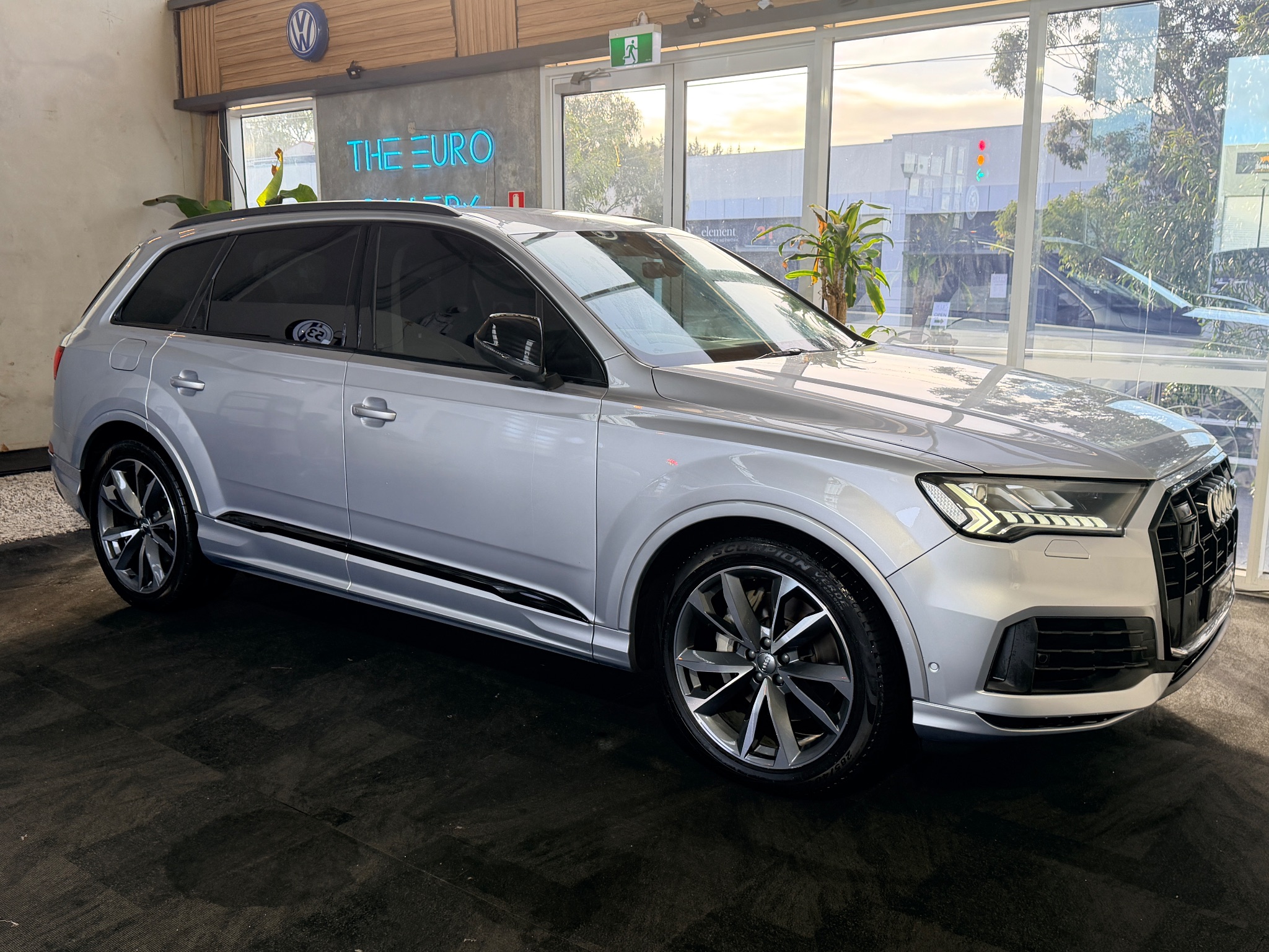 2020 Audi https www.facebook.com share p 1E7BqAESp6 mibextid wwXIfr in Silver — photo 3