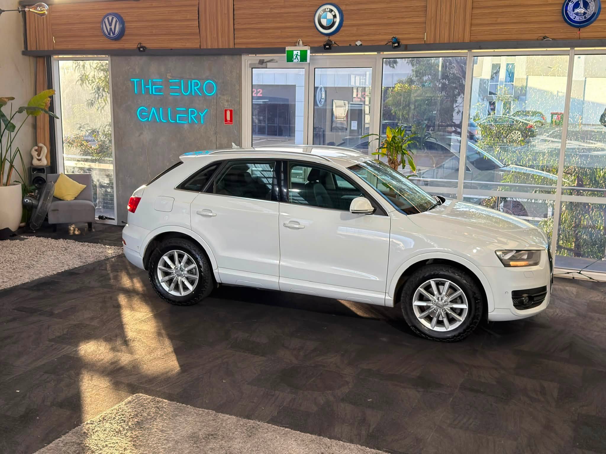 2014 Audi Q3 TDI Quattro (All wheel drive) 2.0ltr Turbo Diesel.. — photo 3