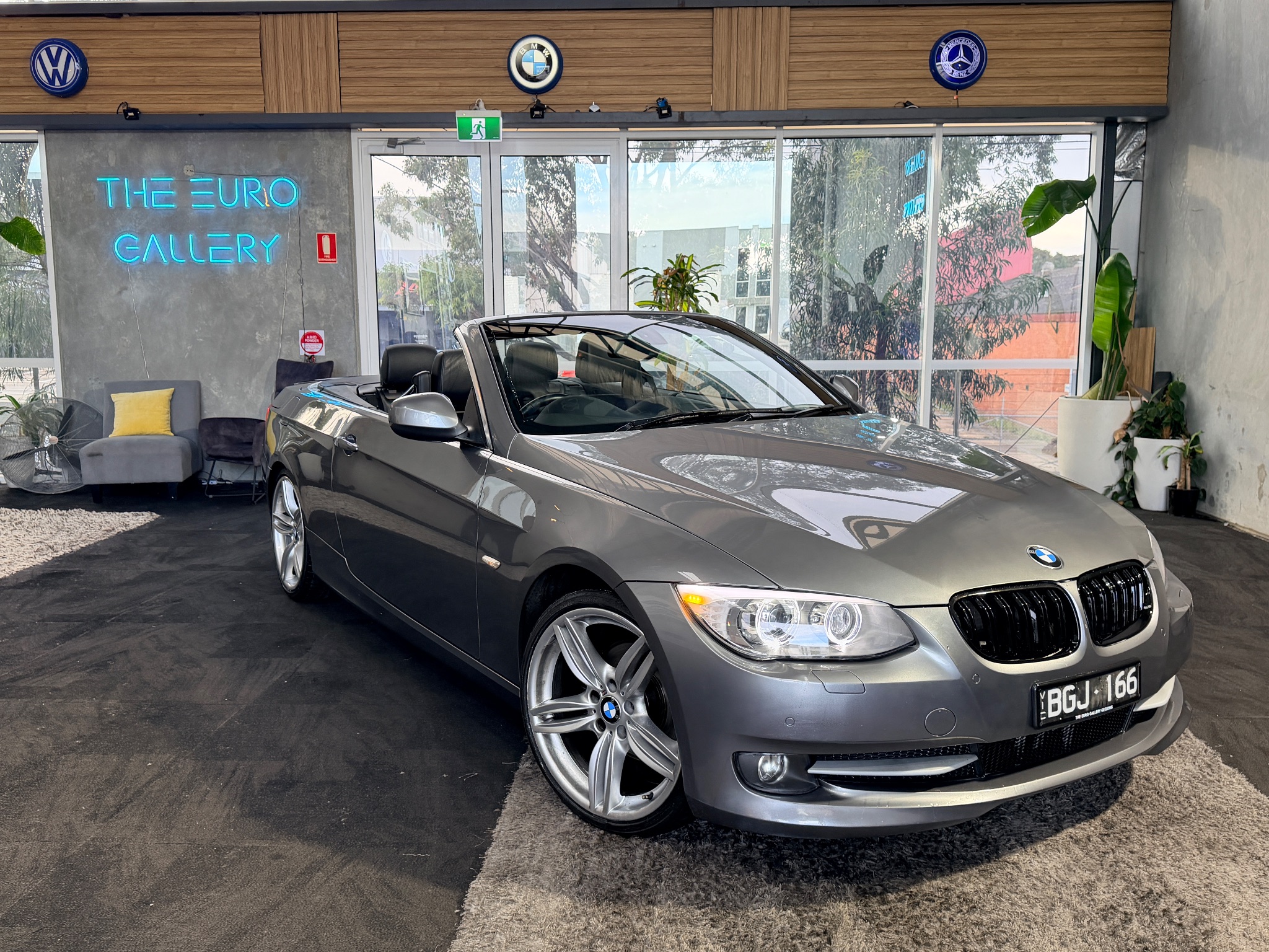 2012 BMW 320d convertible in Space grey