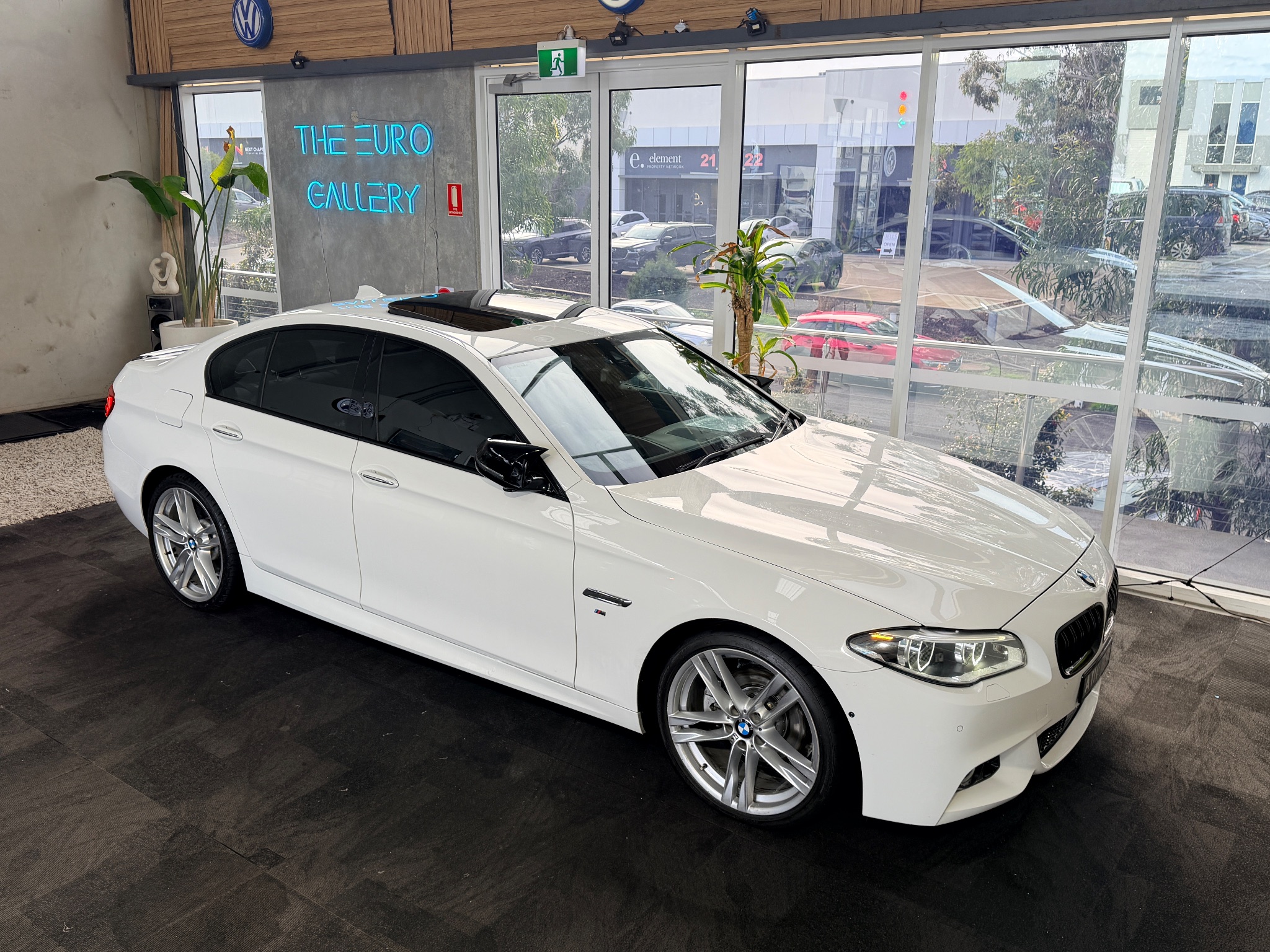 2016 BMW 528i M Sport LCI in White
