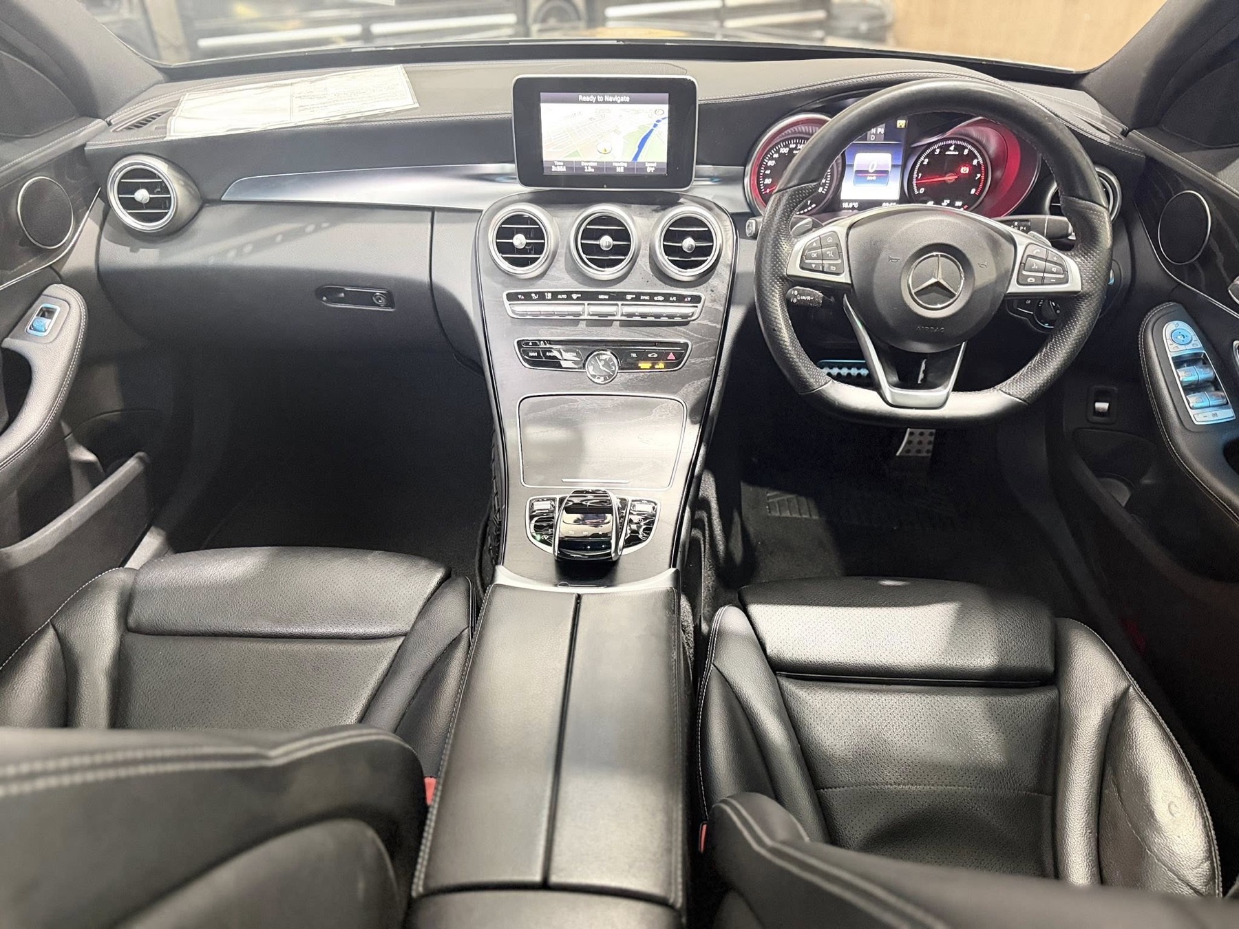 2017 Mercedes-Benz C200 AMG Pack in Charcoal — photo 5