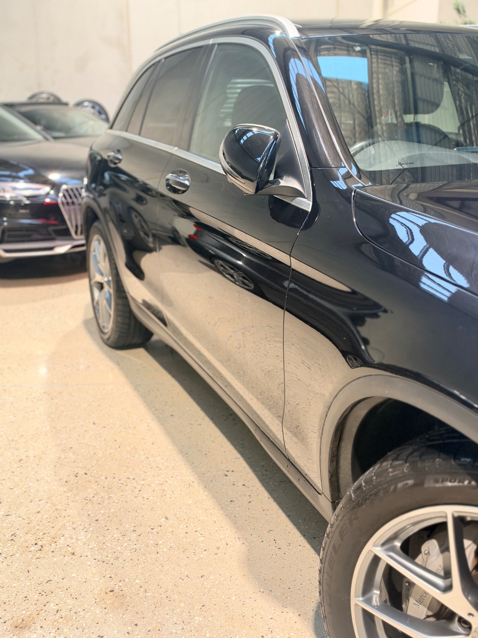 2020 Mercedes-Benz Glc200 AMG in Black — photo 7