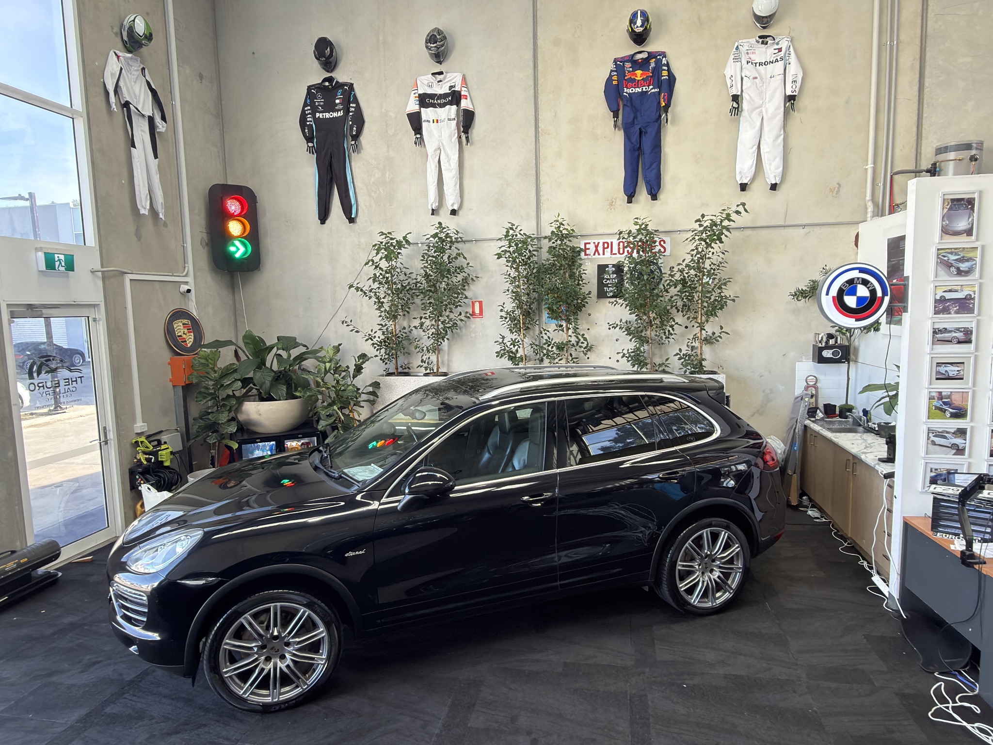 2013 Porsche Cayenne in Black