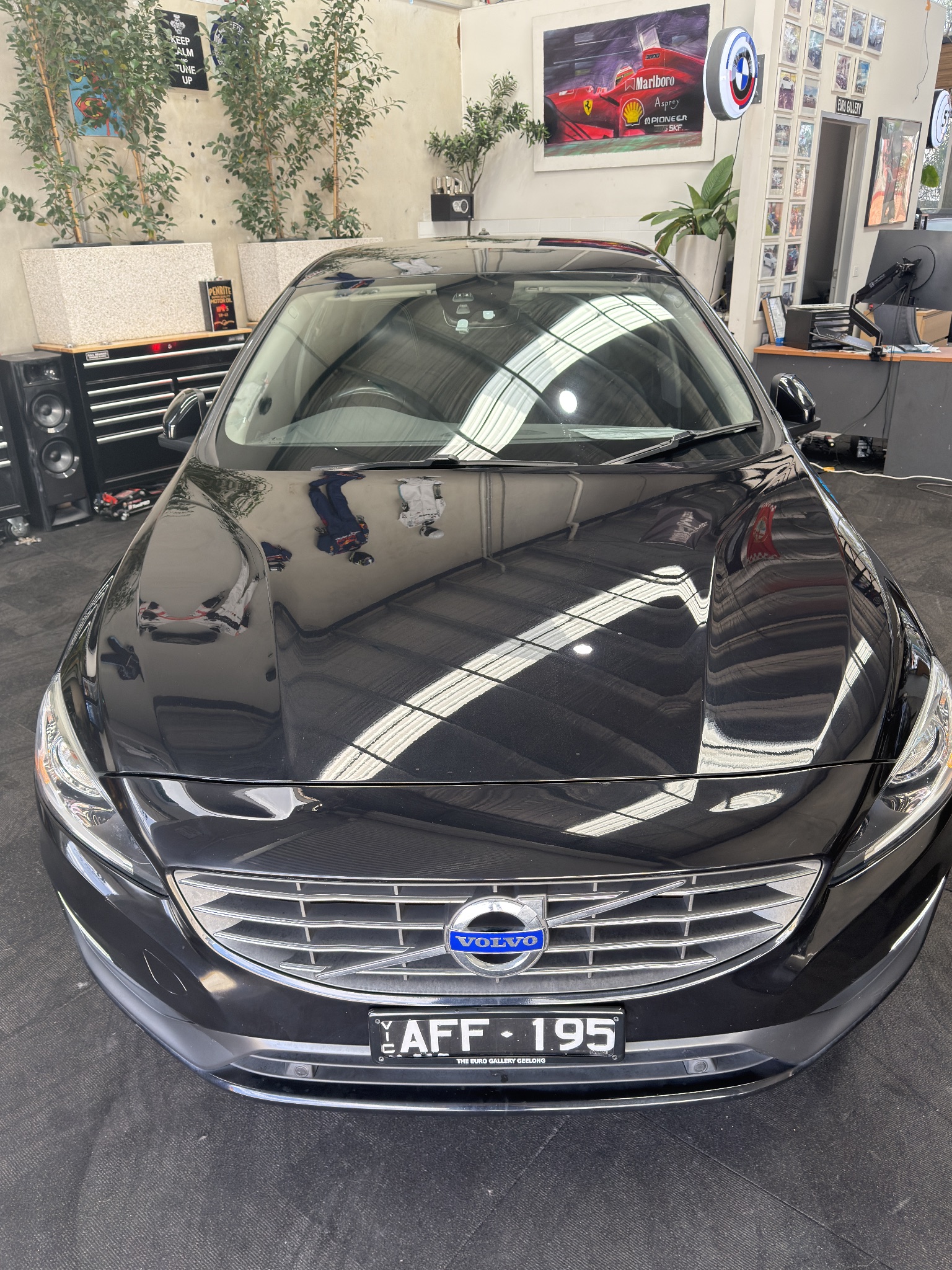 2015 Volvo S60 in Black — photo 2
