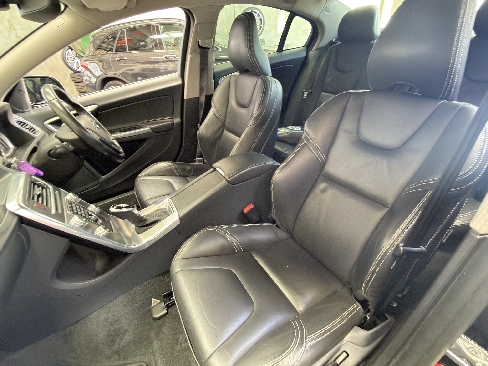 2015 Volvo S60 in Black — photo 9